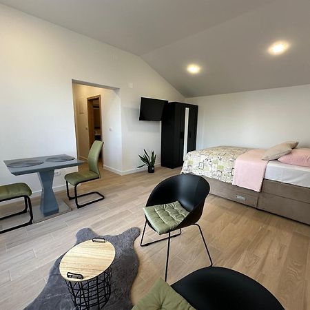 Apartmani "Mnm", Senj Сен Екстериор снимка